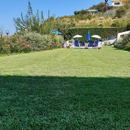 Case Vacanze Con Piscina Альтавилла-Милича Экстерьер фото