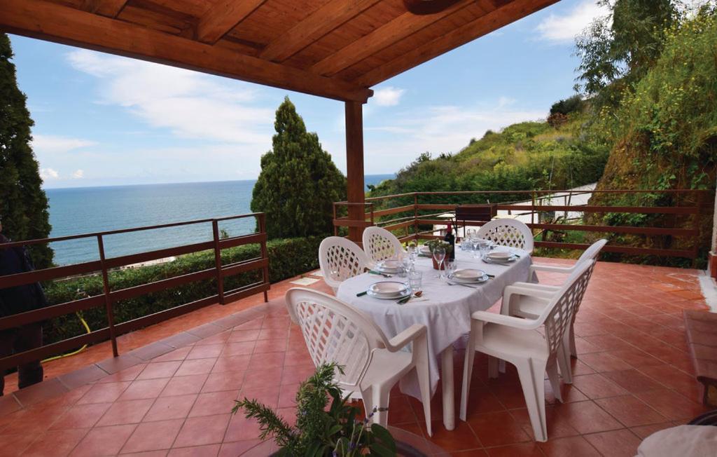 Case Vacanze Con Piscina Альтавилла-Милича Экстерьер фото