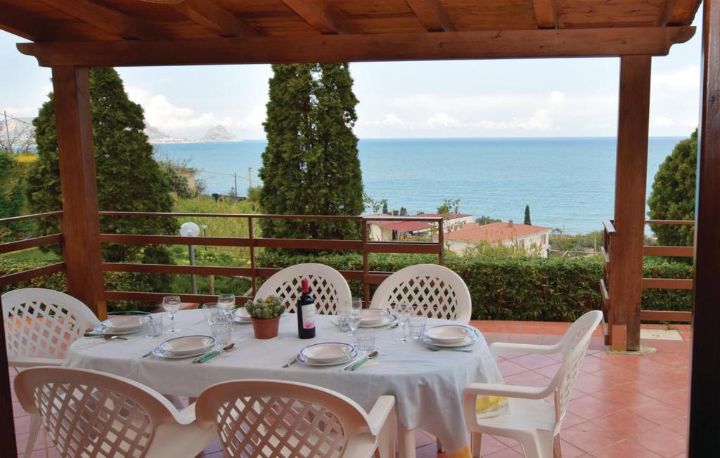 Case Vacanze Con Piscina Альтавилла-Милича Экстерьер фото
